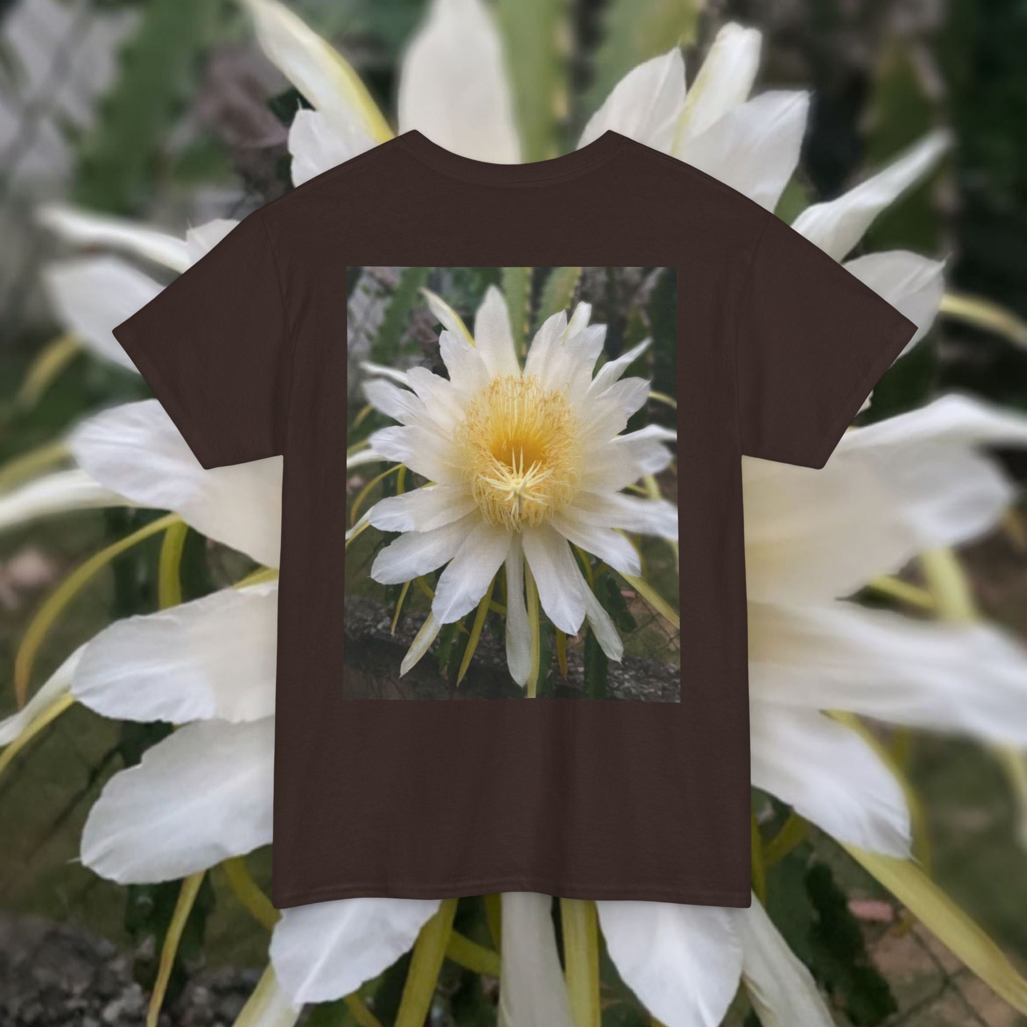 Dama de Noche / Lady of The Night Unisex Tee