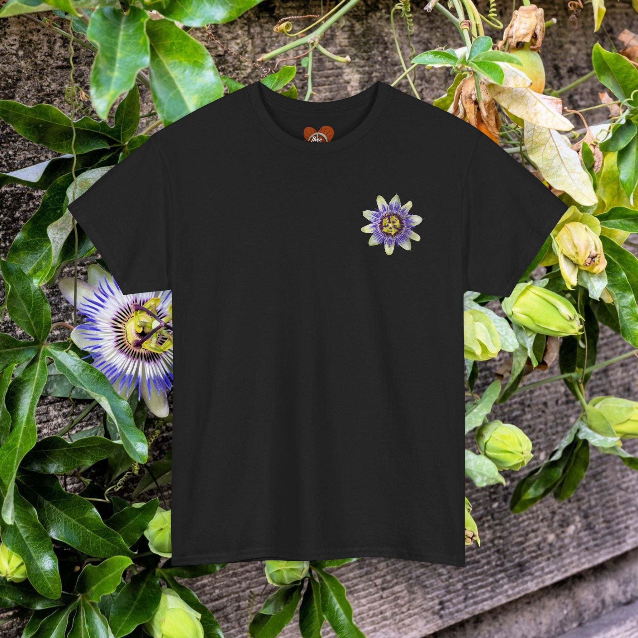 Flor De Parcha / Passion Flower Unisex Tee